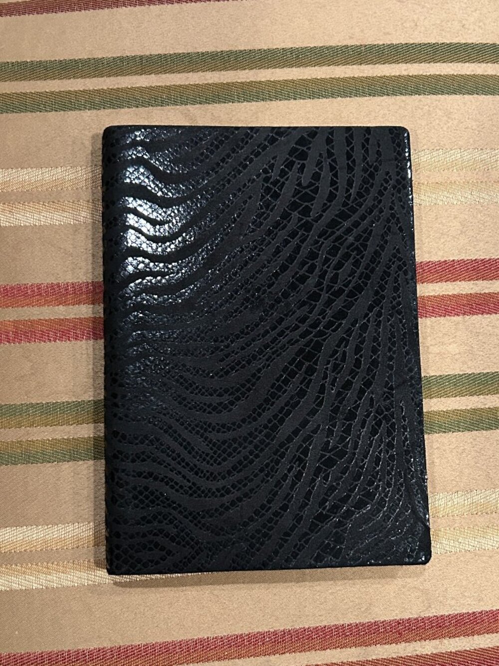 Barnes & Noble Croc Leather Hand Made ITALY Journal - Embossed Waves